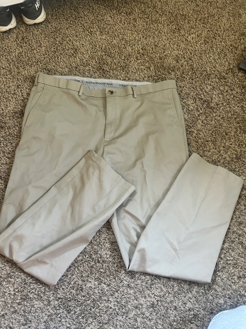Haggar Men's Straight Fit Chinos in Light Khaki